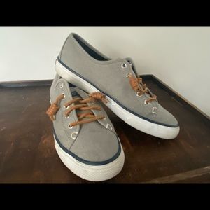 Sperry Women’s Pier View Sneaker